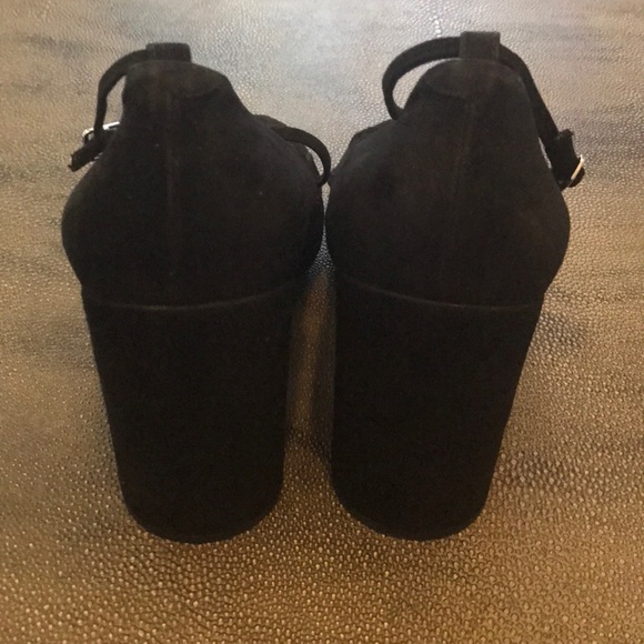 Marc Jacobs NWT REAL LEATHER SUEDE Carrie Ghillie black STRAPPY PUMPS 3… - Picture 6 of 9